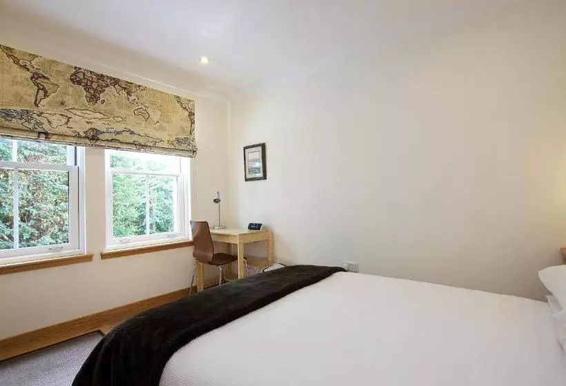 Aamiaismajoitus (B&B) Greenlees Lodge