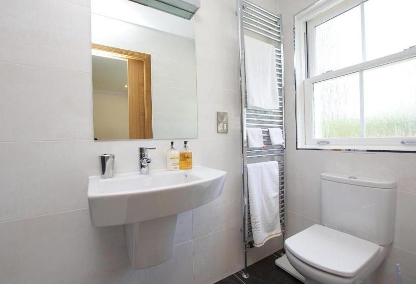 Bed and Breakfast Greenlees Lodge