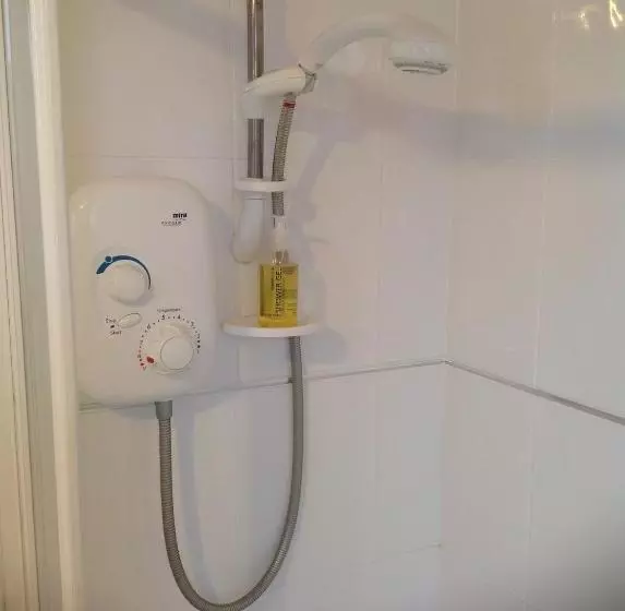 تختخواب و صبحانه Lower Pinn Farm