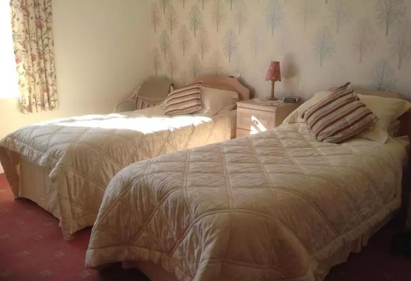 تختخواب و صبحانه Lower Pinn Farm