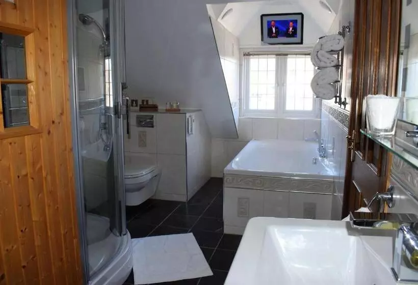 Bed and Breakfast Riverside Escape