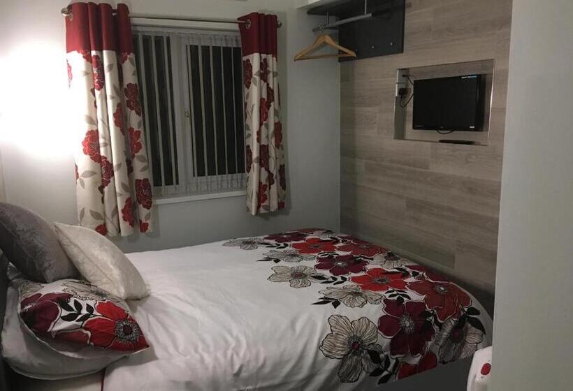 مبيت وإفطار Savona