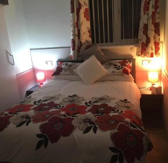 مبيت وإفطار Savona