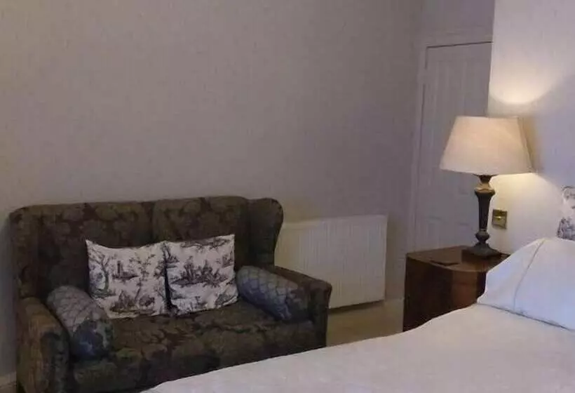 تختخواب و صبحانه The Townhouse