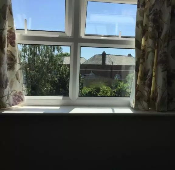 ベッドアンドブレックファースト The Windsor Guest House