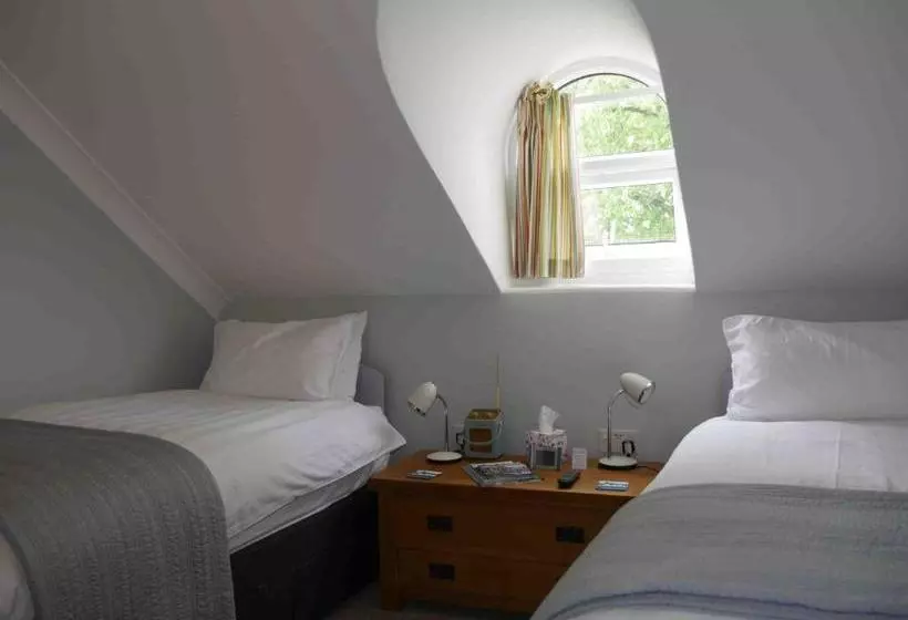 ベッドアンドブレックファースト The Windsor Guest House