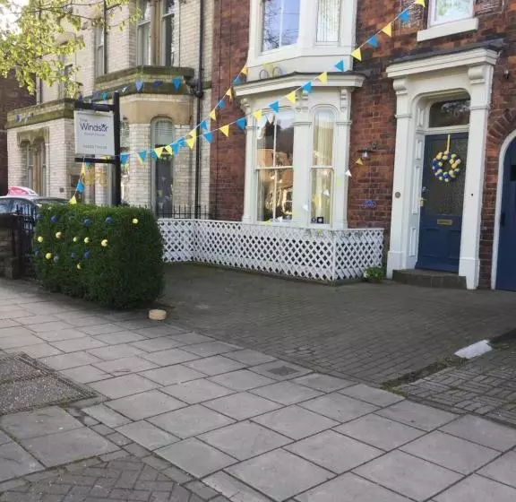 ベッドアンドブレックファースト The Windsor Guest House