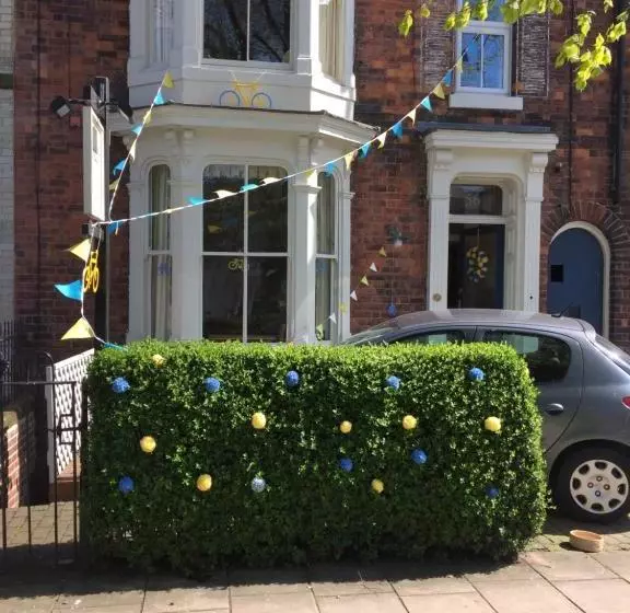 ベッドアンドブレックファースト The Windsor Guest House