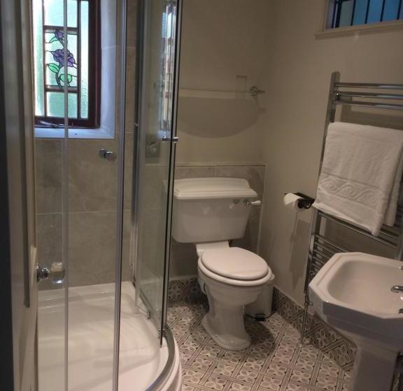 تختخواب و صبحانه Woodstock Guest House