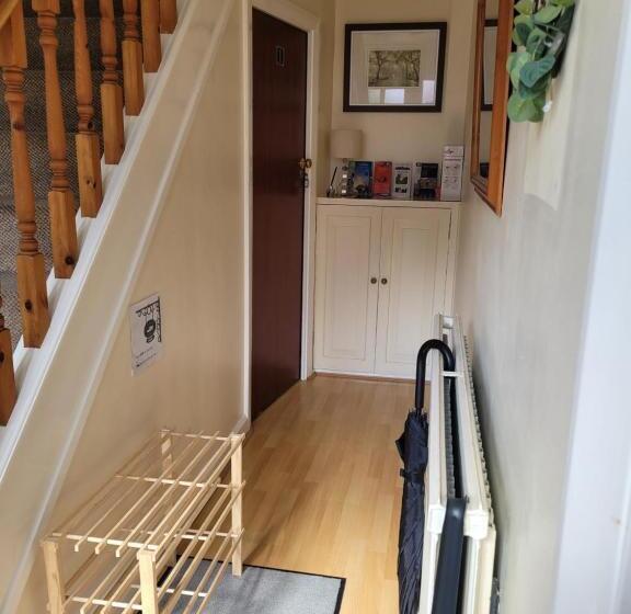 مبيت وإفطار Cornerways Guest House