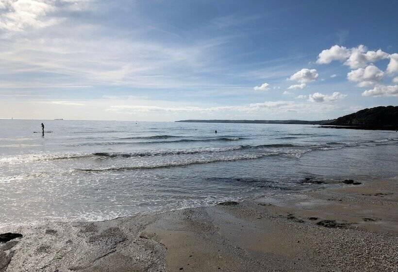 ホテル Membly Hall