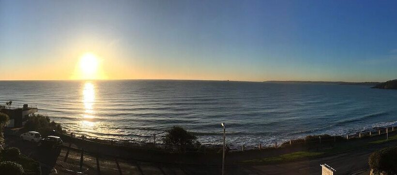 ホテル Membly Hall