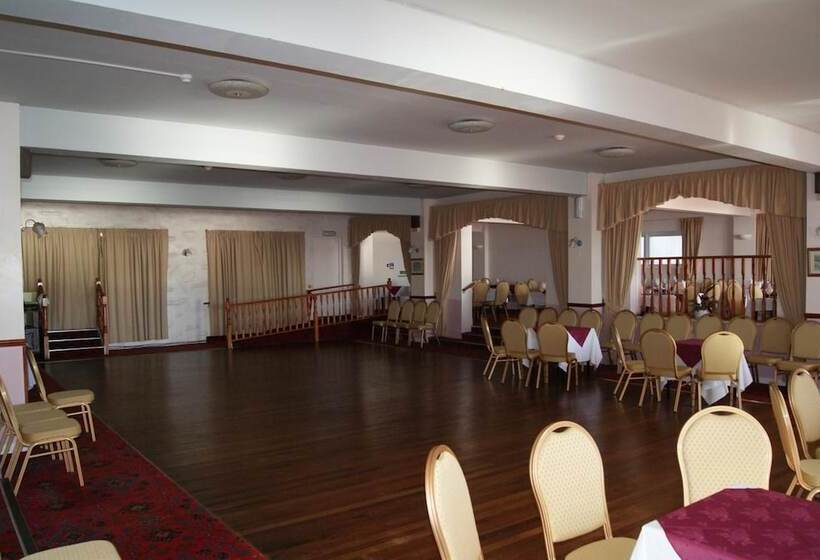 ホテル Membly Hall