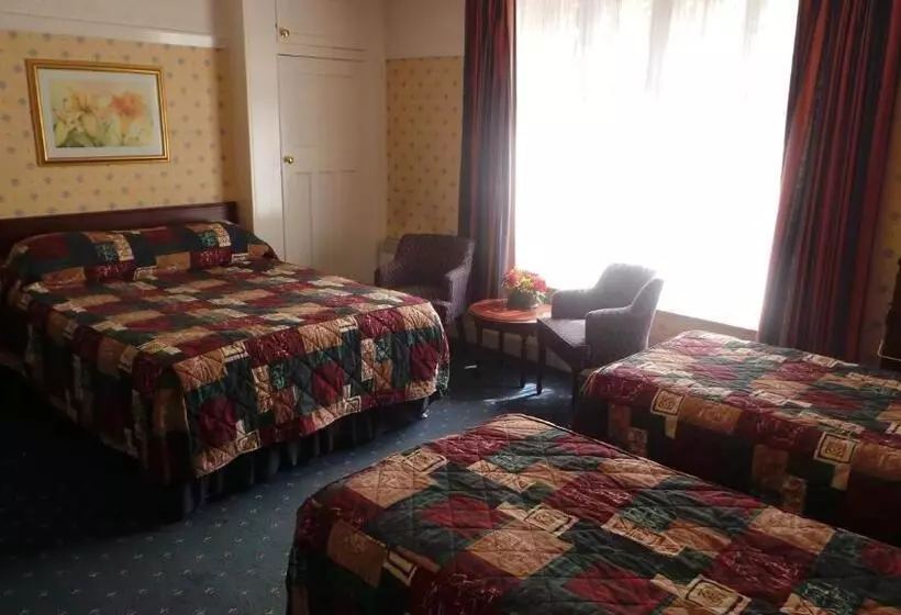 Hotel Roselawn