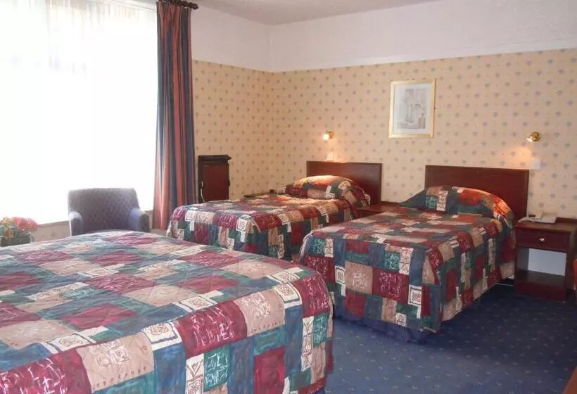 Hotel Roselawn