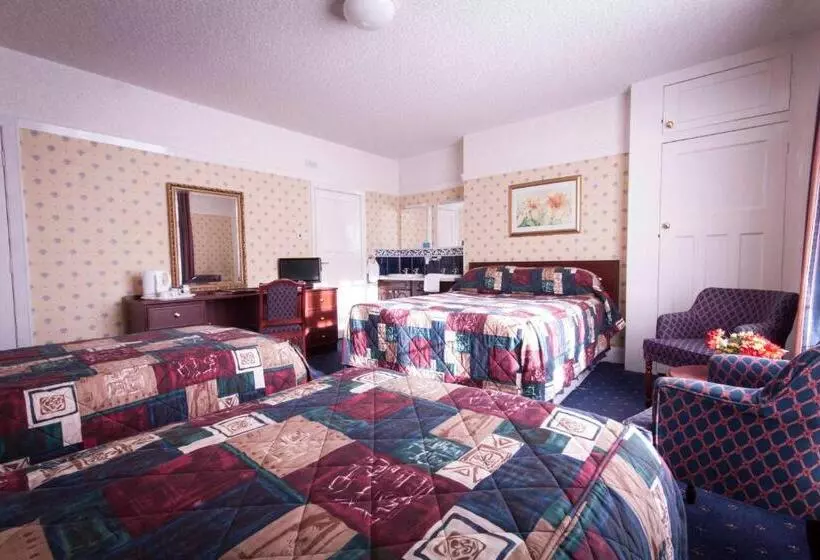 Hotel Roselawn