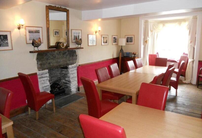 Hotel The White Lion