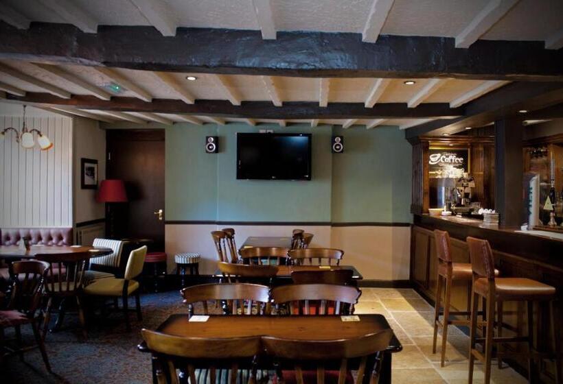 Hotel The White Lion