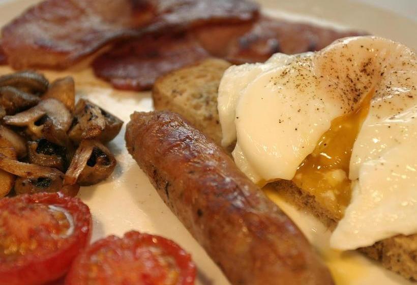 مبيت وإفطار The Swallows B And B