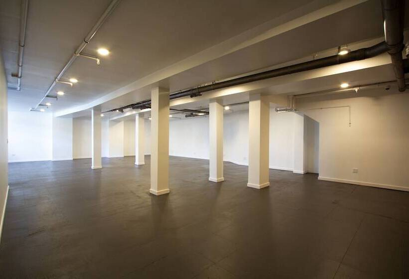 Air Venice On The Beach