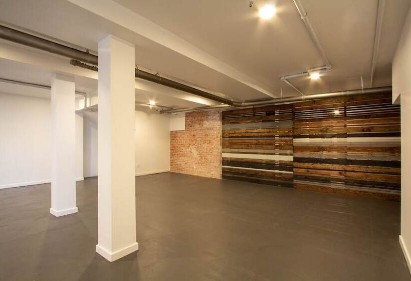 Air Venice On The Beach