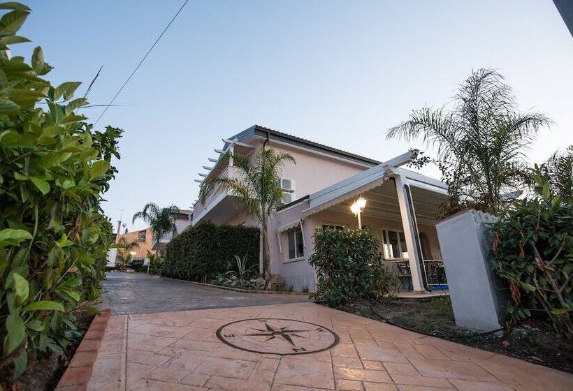 ベッドアンドブレックファースト Residenza Borgo Italico