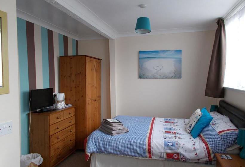 تختخواب و صبحانه Sandcastles Guest House