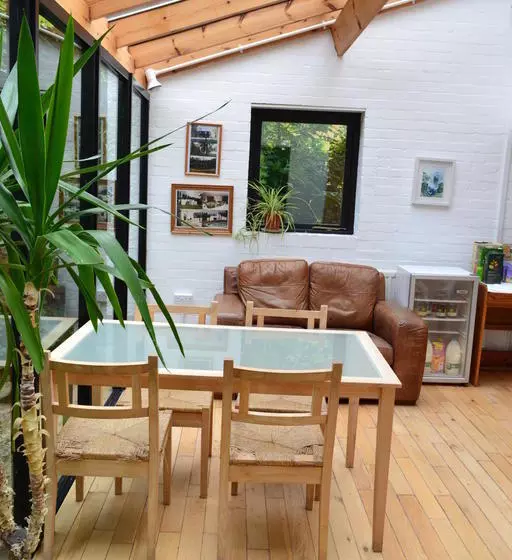 Aamiaismajoitus (B&B) Shelley Guest House