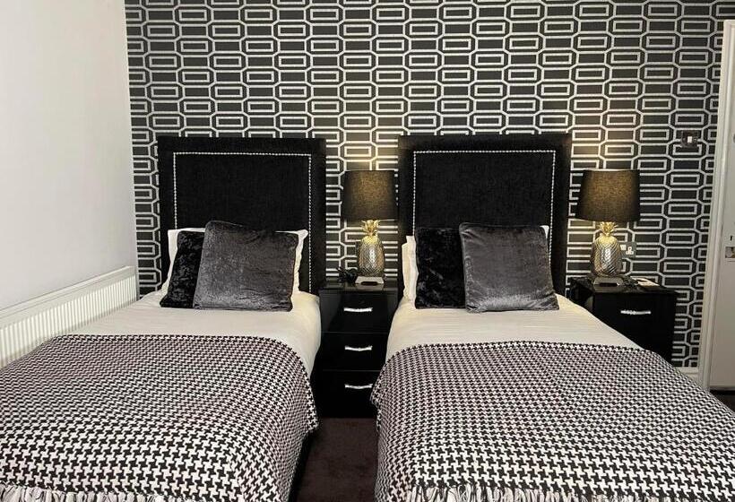 مبيت وإفطار Sunnyside Guest House Southport