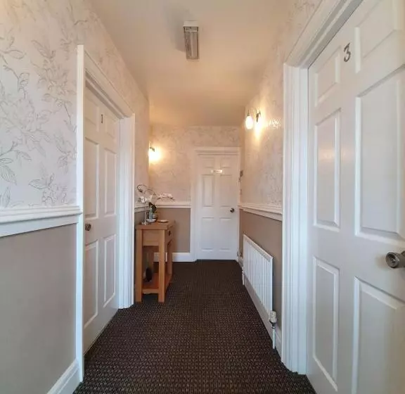 Aamiaismajoitus (B&B) Tregarthen Adult Only