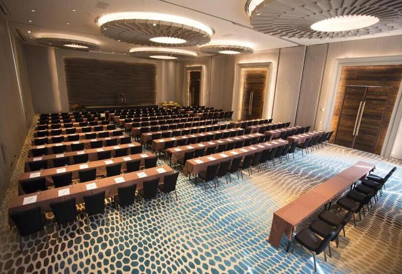 Centara Life Maris Resort Jomtien