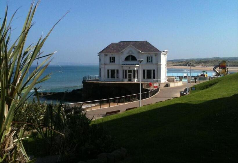 فندق Albany Lodge