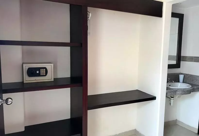 هتل El Marinero