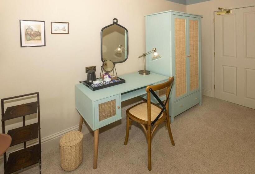 בית מלון כפרי Eype S Mouth Country