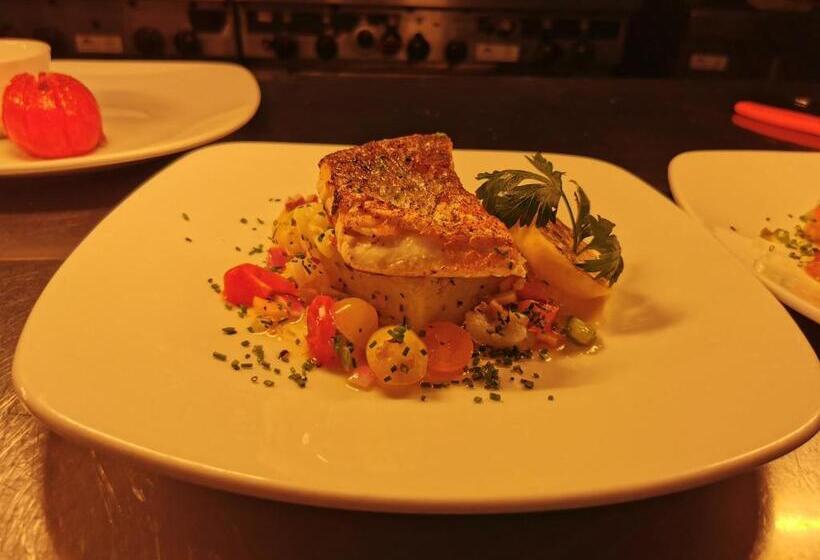 בית מלון כפרי Eype S Mouth Country