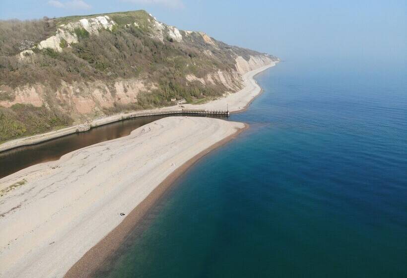 호텔 The Eyre Court