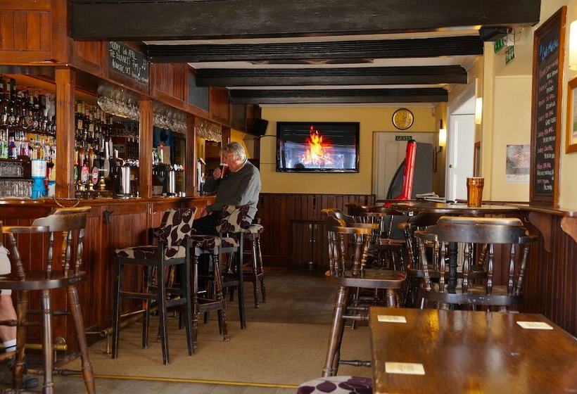 호텔 The Eyre Court