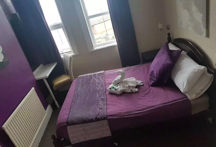 ホテル Kensington