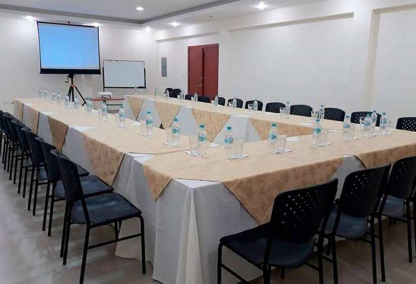 בית מלון כפרי Palmira Inn