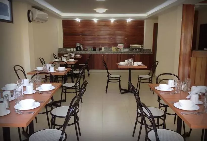 ホテル Palmira Inn
