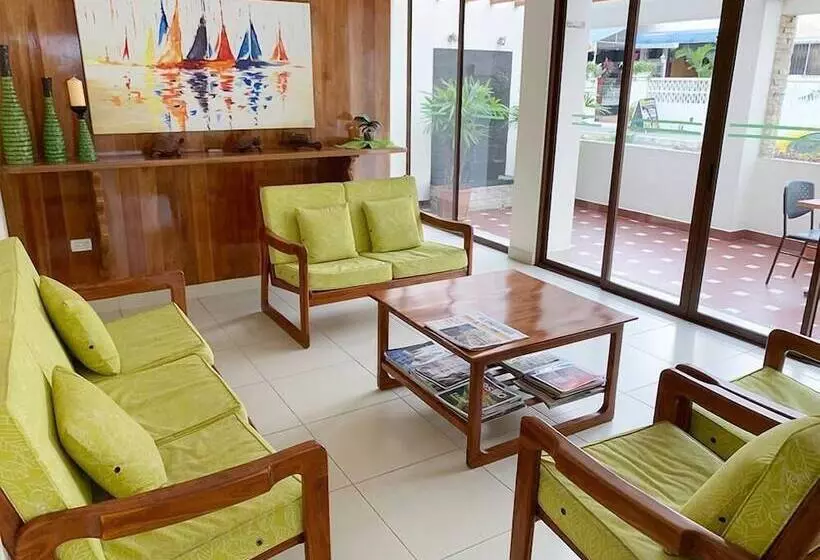 ホテル Palmira Inn