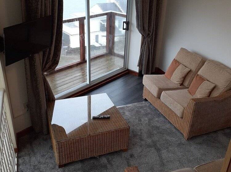 בית מלון כפרי Port Dinorwic