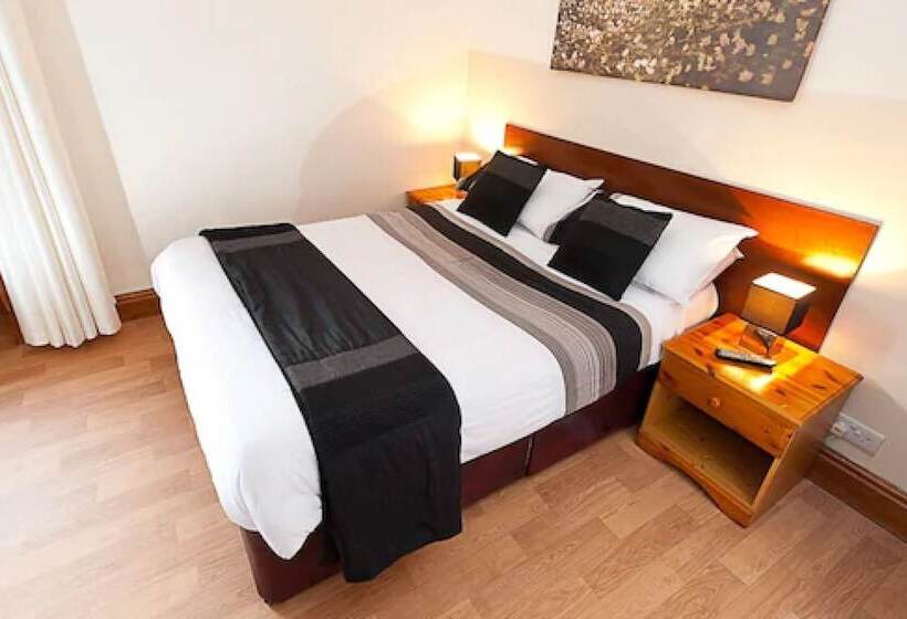 בית מלון כפרי Port Dinorwic