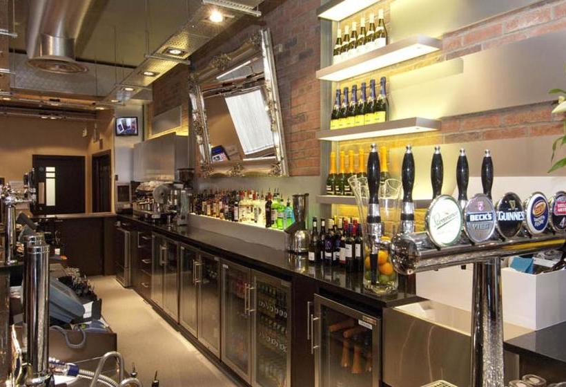 Fotos del hotel Premier Inn Birmingham City  Waterloo St:  4