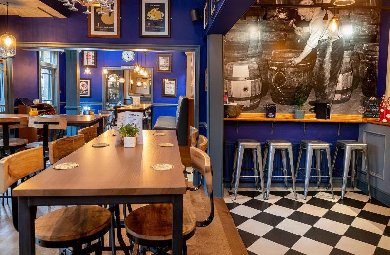 هتل The Inn At Cheltenham Parade