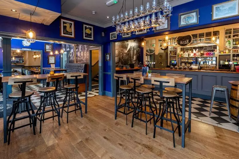 هتل The Inn At Cheltenham Parade