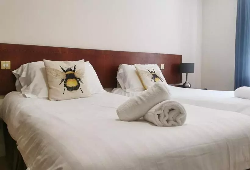 Hotel Three Rivers