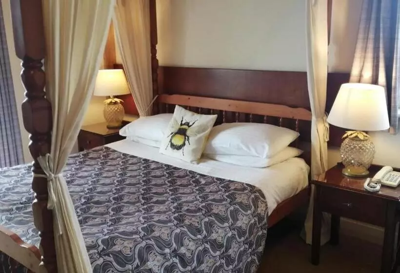 Hotel Three Rivers