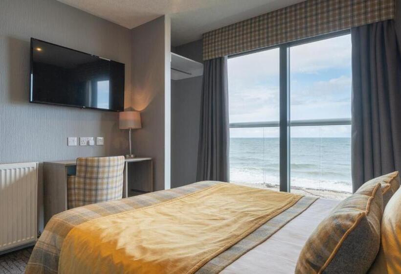 Number 44 Hotel & Bar