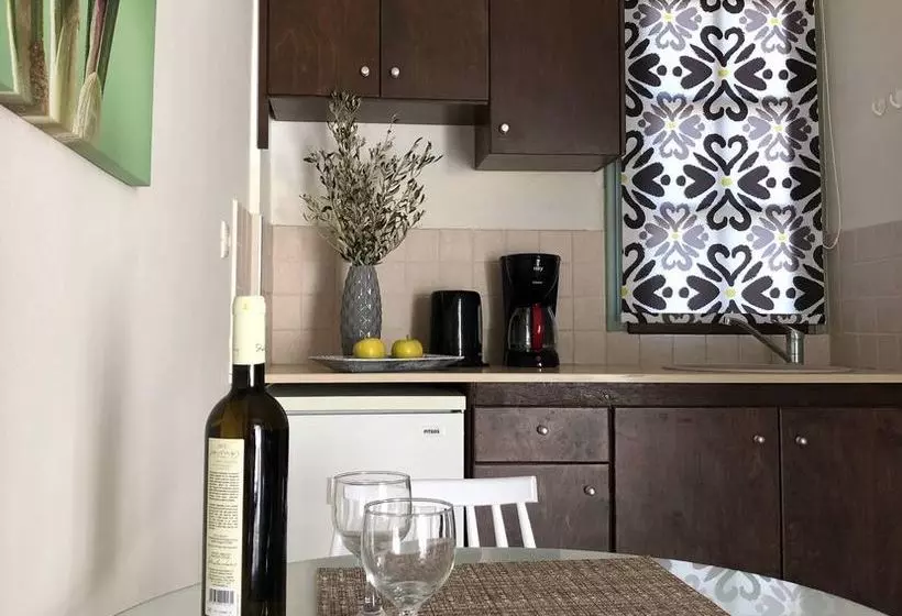 Oleander Apartments